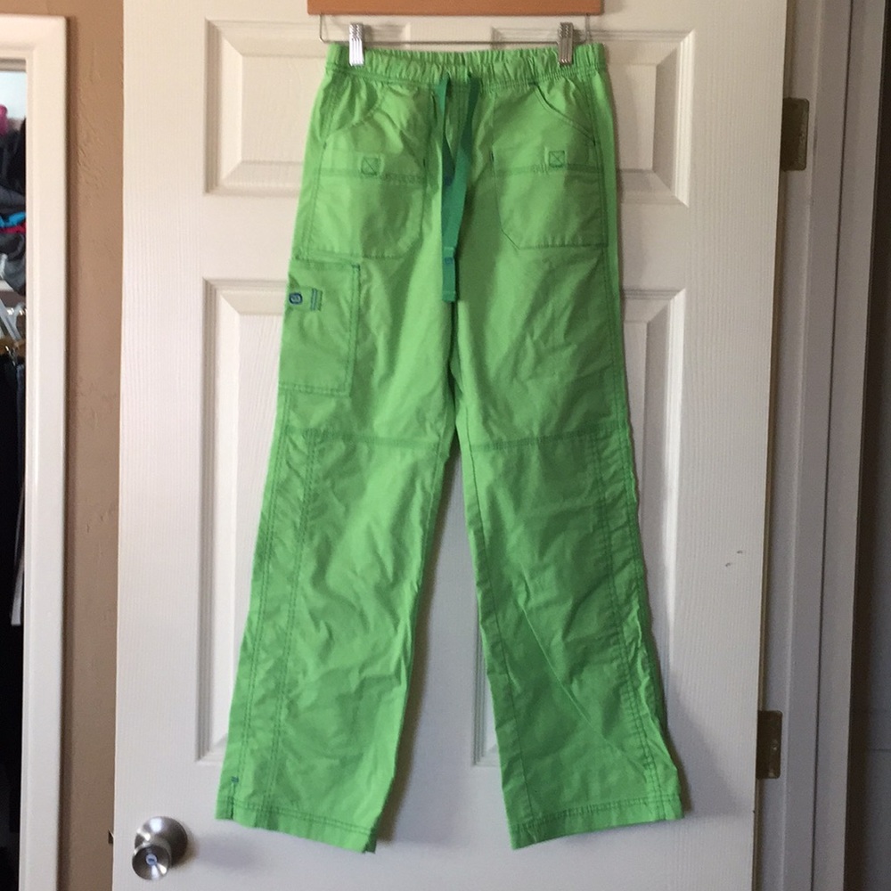 Green scrub pants size xs
